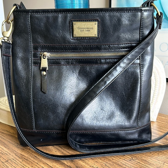 Tignanello Handbags - Tignanello Super Soft Leather Bag